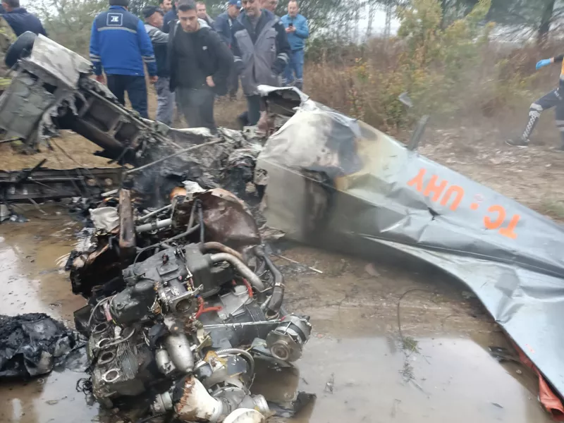 Bursa'da Tek Motorlu Eğitim Uçağı Düştü! 2 Kişi Hayatını Kaybetti