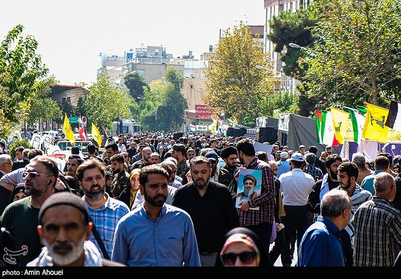 Tahran’da Cuma Namazı İmam Hamanei İmametinde Kılındı