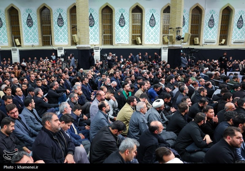 İmam Hamanei'nin Huzurunda Matem Töreni Düzenlendi