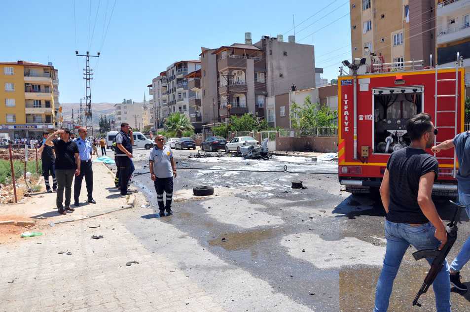 Hatay Reyhanlı'daki Patlamadan İlk Görüntüler