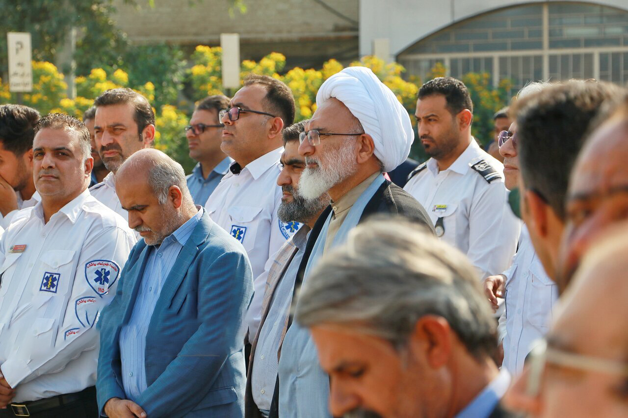İran'da Sağlık Çalışanları İsrail'i Protesto Etti