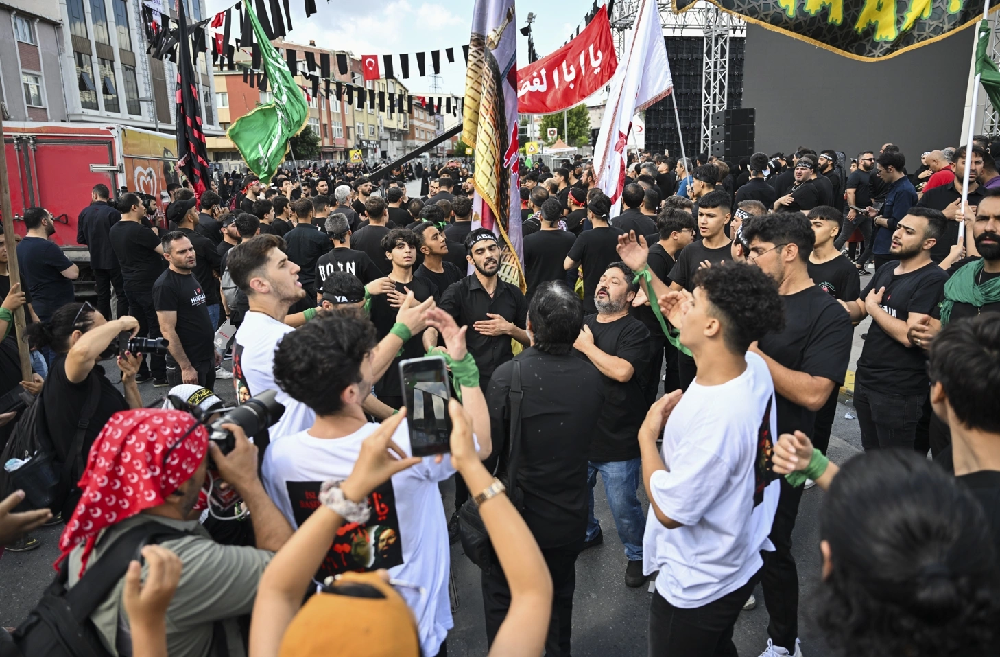 Halkalı'da Aşura